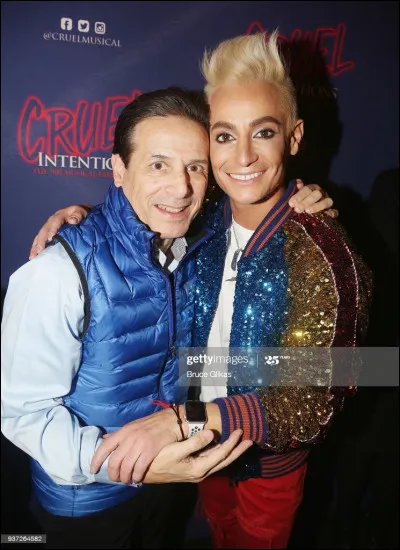 Comment s'appelle son p&egrave;re ?