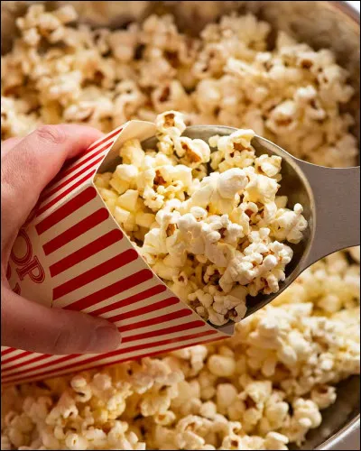 À cette soirée pyjamas, quelle sorte de pop-corn prends-tu ?