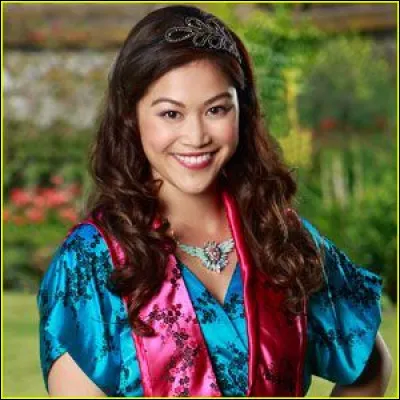 Qui est la mère de Lonnie ?