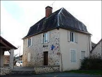 Nous partons en Nouvelle-Aquitaine, à Salagnac. Commune de l'arrondissement de Nontron, elle se situe dans le département ...