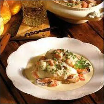 Comment appelle-t-on une pr&eacute;paration de sole &agrave; base de crevettes, de moules et de champignons ?
