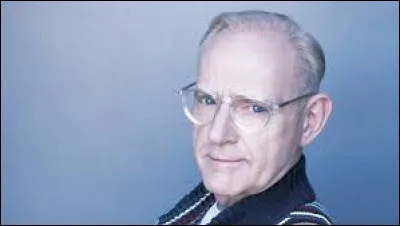 Complétez le titre de cette chanson : "Fier et fou de...