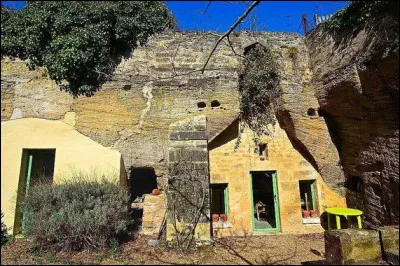 En Normandie, quel oiseau appelait-on rebêtre ?