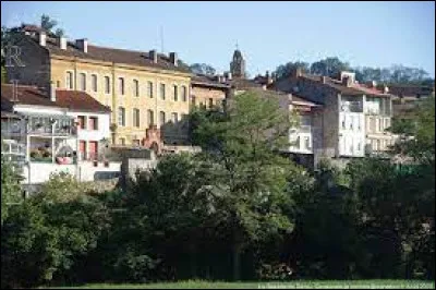 Nous partons en Occitanie, à Labastide-de-Sérou. Commune dans le massif du Plantaurel, elle se situe ...