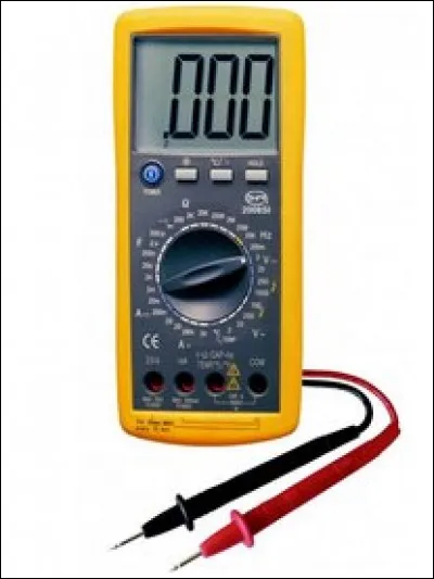 Cet instrument de précision est bien utile au / à...