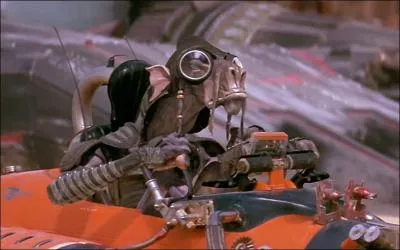 Dans le premier pisode, qui est le principal concurrent d'Anakin lors de la course de modules ?