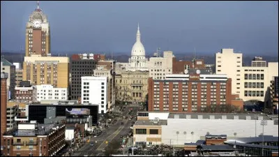 Lansing, 120 000 habitants, est une ville d'...
