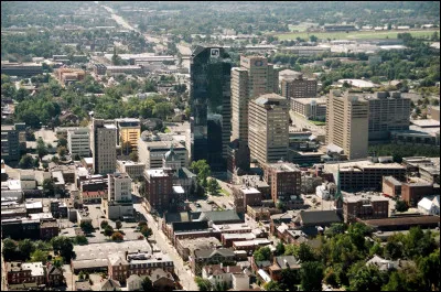 Lexington, 320 000 habitants, est une ville d'...