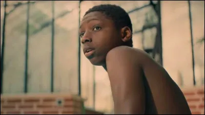 Finissez la réplique : "Un mec qui s'en fout de tout sauf de ce qui compte vraiment. Un mec qui joue, mais qui respecte les règles ... Le _" - Assane Diop (jeune)