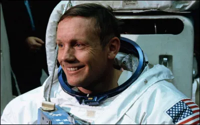 Quel était le nom de la mission au cours de laquelle Neil Armstrong a effectué les premiers pas sur la Lune en 1969 ?