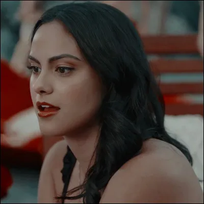 Où vit Veronica Lodge ?
