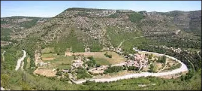 Petit village Gardois de 63 habitants, Vissec se situe dans l'ex région ...