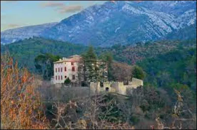 Je vous propose une balade en Provence, à Vauvenargues. Commune sur le versant nord de la montagne Sainte-Victoire, elle se situe dans le département ...
