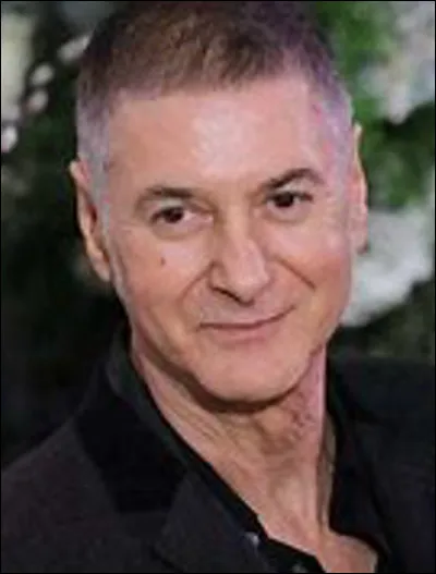 Qui est cet Etienne, auteur-compositeur, interprète, né le14 janvier 1956 à Oran ?