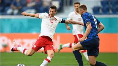 Pologne - Slovaquie - Qui remporte le match sous un score de 2-1 ?