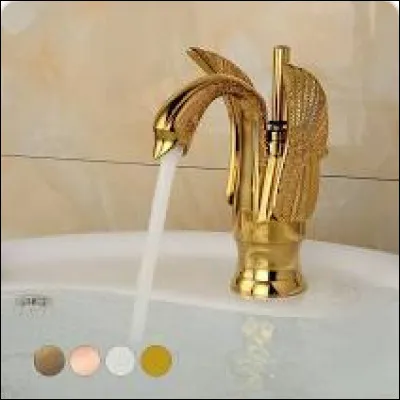 "Lavabo" est-il un mot latin ?