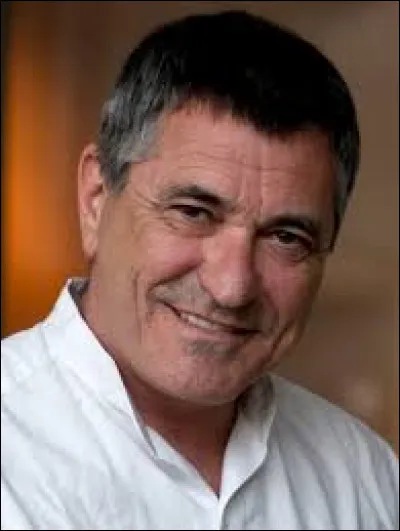 Cet humoriste porte bien le nom d'une marque de viande car en effet, il s'appelle Jean-Marie...