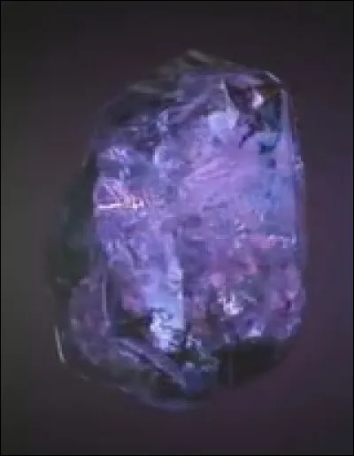 Quels personnages ont été envoyés dans le passé pour capturer la Pierre du Pouvoir dans "Avengers : Endgame" ? (2 réponses)