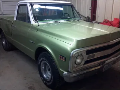 En 1960, débute la production d'un modèle de pick-up, comment la marque Chevrolet l'a nommé ? (Info : il porte le nom d'une ville du Wyoming qui est aussi celui d'une tribu Amérindienne.)