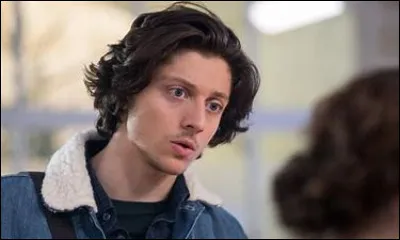 Comment se prénomme ce personnage ?