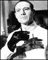 Ennemi de James Bond.