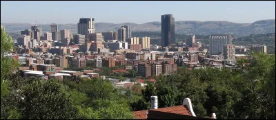 Prétoria, 750 000 habitants, est une ville d'...