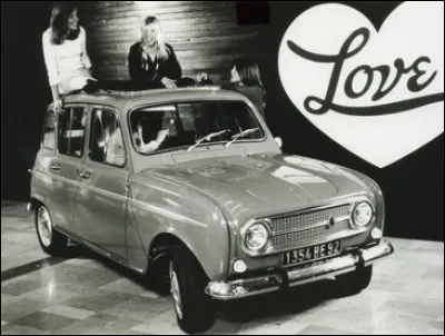 Fin 1970 la R4 dispose désormais...