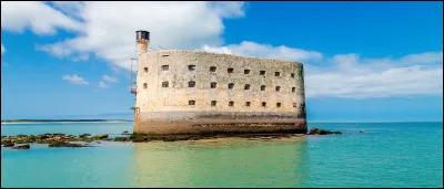 Pour le retour de "Fort Boyard", comment s'écrit ce mot ?