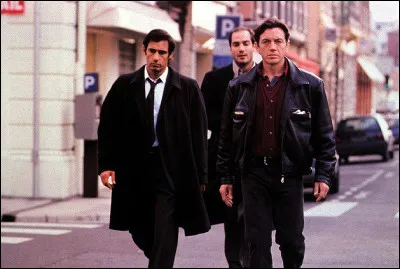 Jean-Paul (Gérard Lanvin) doit trouver durgence une forte somme dargent. Son père, Raphaël retraité, ne pouvant rien pour lui, il tente alors de solliciter ses deux frères, Francis (Bernard Giraudeau) et Philippe. Quel est ce film réalisé par Nicole Garcia ?