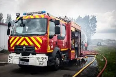 Qui finance le service des pompiers ?