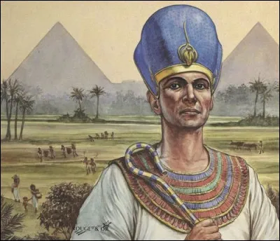 Où se situent les trois grandes pyramides ?