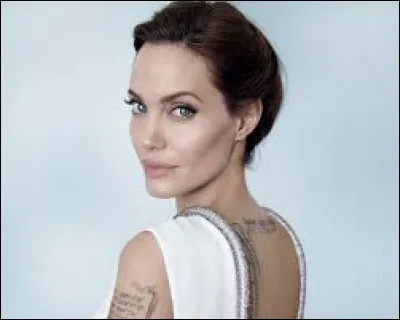 Angelina Jolie est...