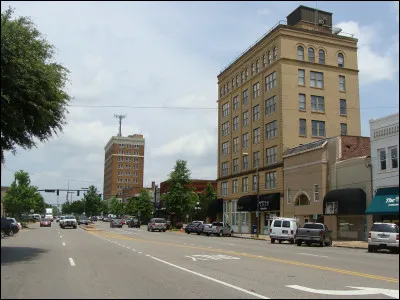 Tuscaloosa, 90 000 habitants, est une ville d'...