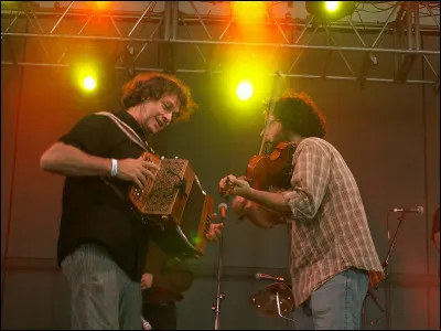 Pour les groupes de folk en mal de nom, venez par ici, j'ai des propositions à faire ! Par contre, il y en a un qui est déjà pris. Mais lequel ?