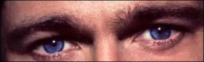 Très beaux yeux. De qui s'agit-il ?