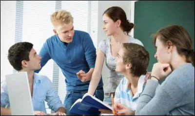 Tu as un devoir maison à faire à deux pour demain...