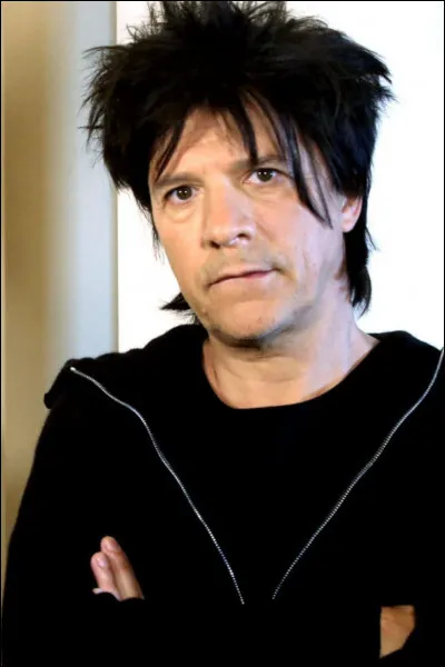 Quelle star internationale de la chanson a été reçue un lundi par Emmanuel Macron à l'Élysée ?