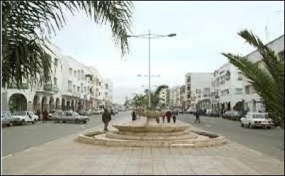 Témara, 300 000 habitants, est une ville d'...