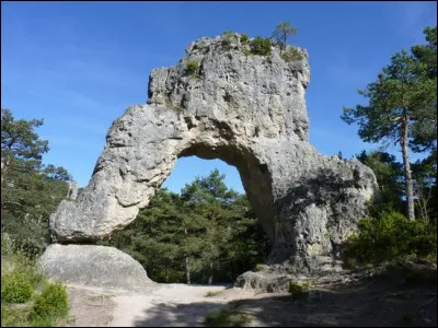 Dans quel département verrez-vous le chaos de "Montpellier-le-vieux" ?
