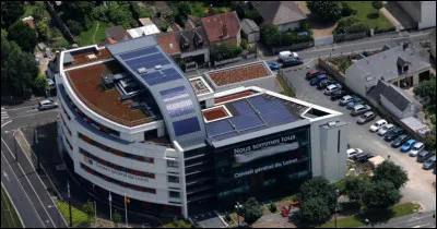 Celle-ci est pi...[Compl&eacute;tez !], dans le 45.