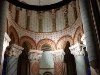 Dans quel d&eacute;partement pourrez-vous visiter l'&eacute;glise romane de Chauvigny ?