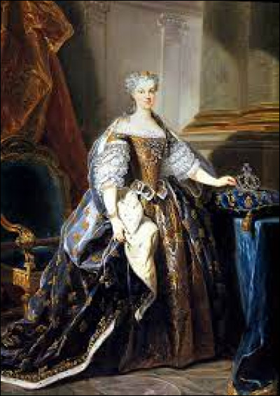 Combien y a-t-il eu de reines de France ?