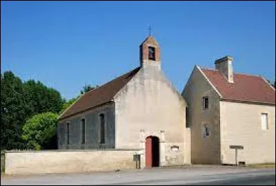 Nous terminons notre balade &agrave; Vicques. Petit village Calvadosien de 71 habitants, il se situe en r&eacute;gion ...