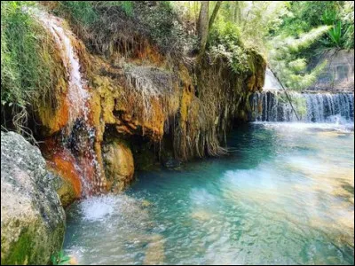 Lequel de ces pays n'est pas frontalier de la France ?