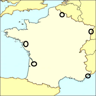 Laquelle de ces villes n'est pas représentée sur cette carte ?