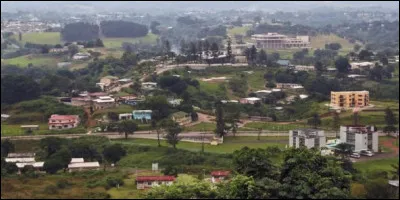 Franceville, 110 000 habitants, est une ville d'...