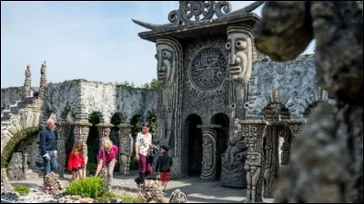 Ce n'est pas toujours de la tarte de trouver la bonne réponse. Quel est le nom de ce musée près de Laval ?