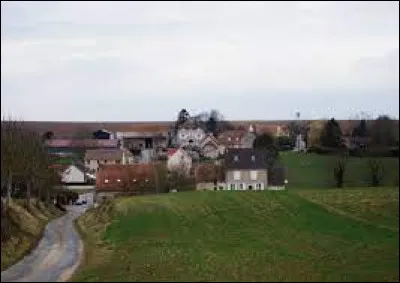 Village des Hauts-de-France, dans l'arrondissement de Soissons, Monnes se situe dans le d&eacute;partement ...