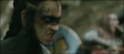 Complétez : 
"Standa upp í..."