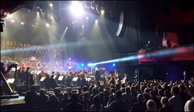 Complétez : 
"Hyldýpið sem hef í..."